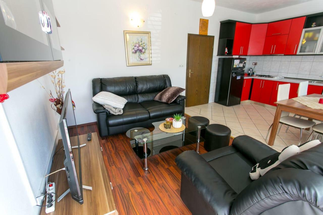 Apartman Antea Daire Kaštel Stari Dış mekan fotoğraf