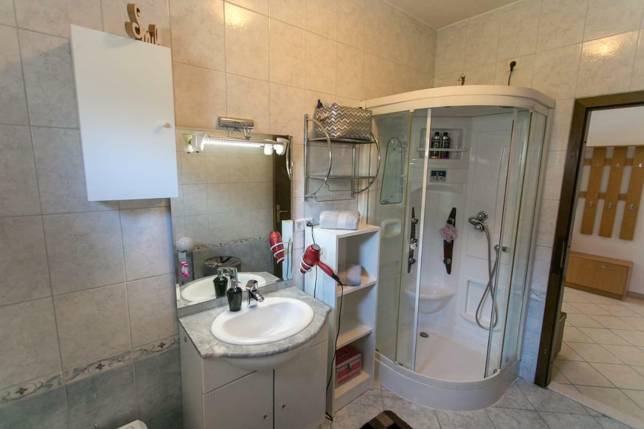 Apartman Antea Daire Kaštel Stari Dış mekan fotoğraf