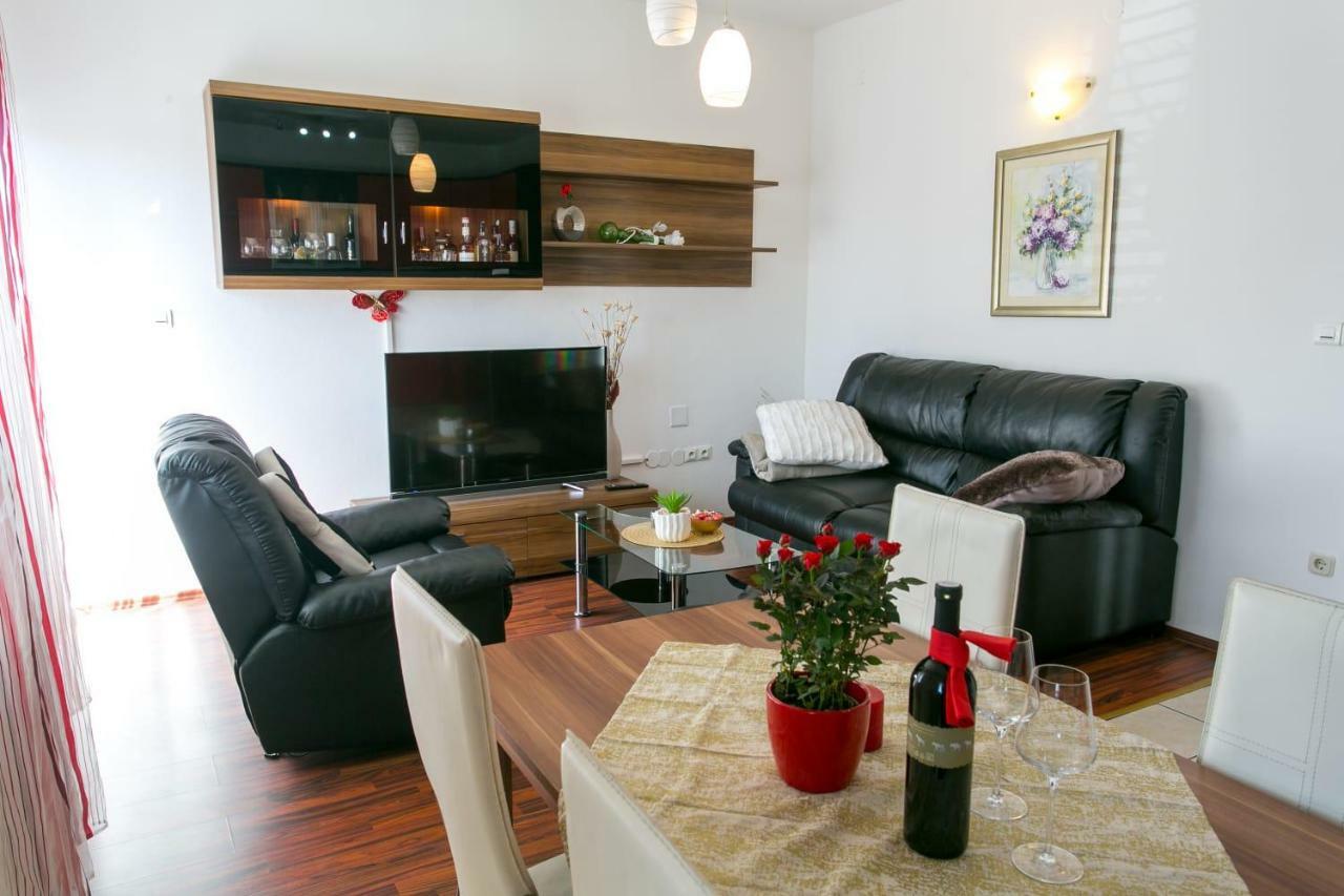 Apartman Antea Daire Kaštel Stari Dış mekan fotoğraf