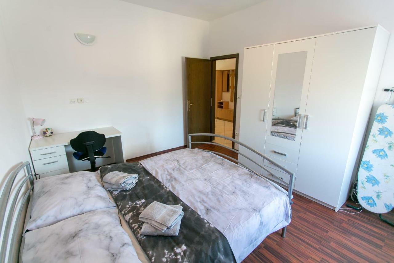 Apartman Antea Daire Kaštel Stari Dış mekan fotoğraf