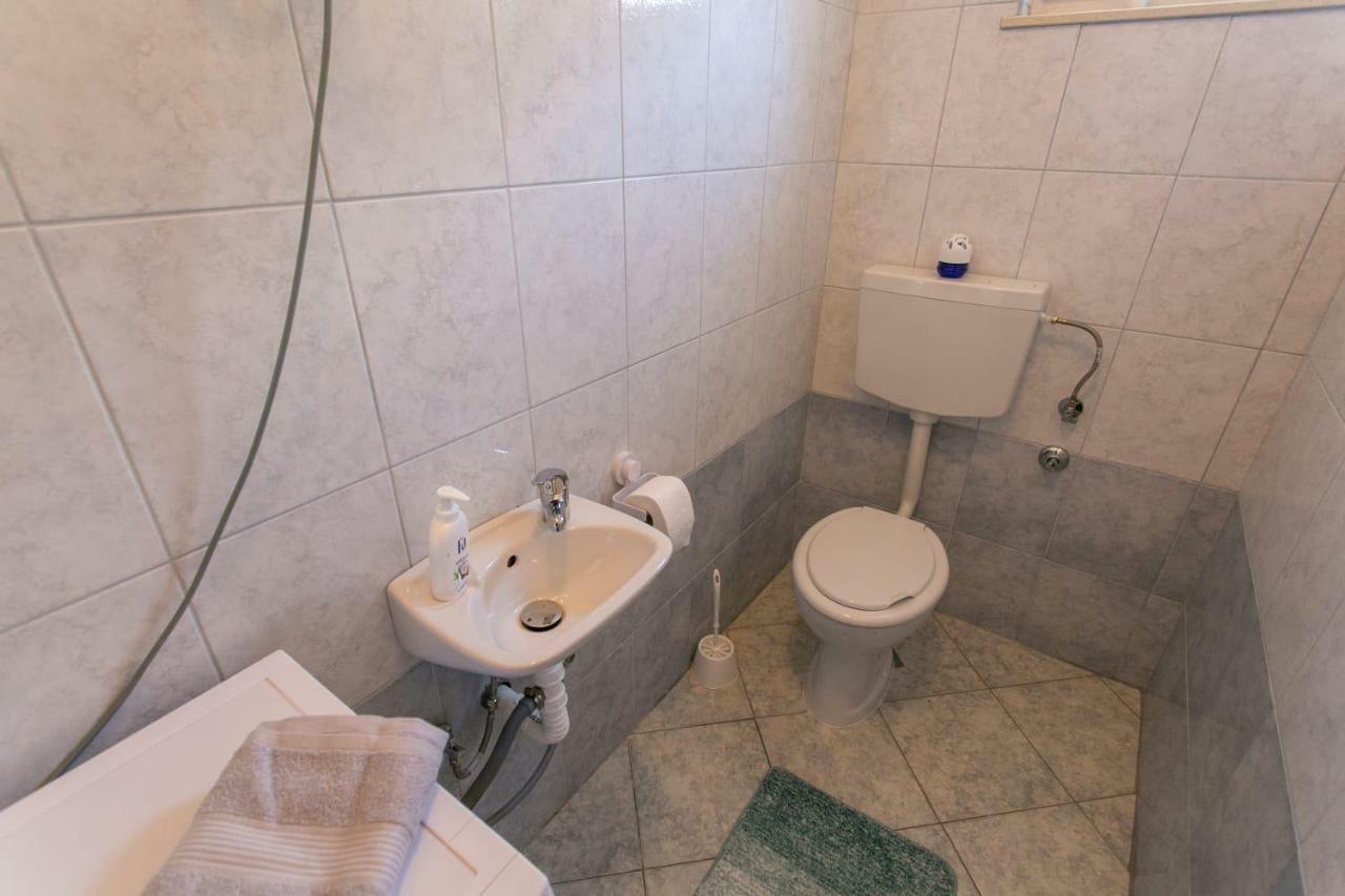 Apartman Antea Daire Kaštel Stari Dış mekan fotoğraf